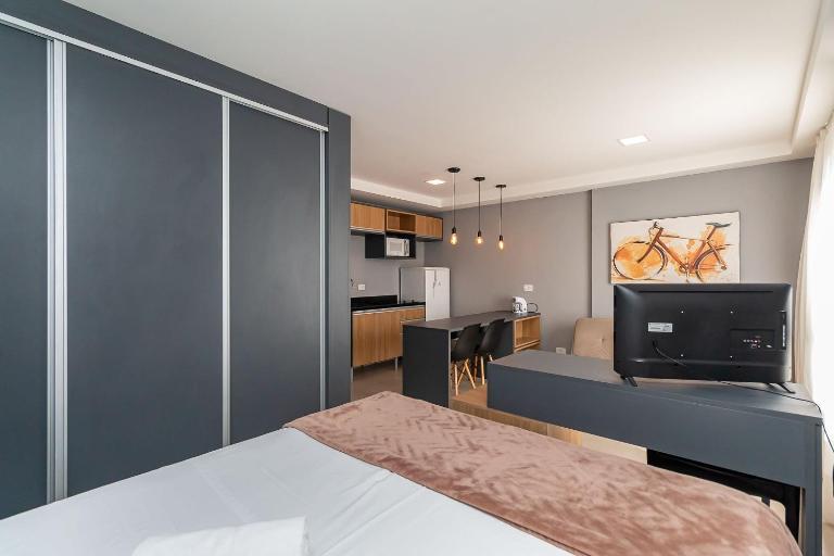 Studio Central em Andar Alto - ALL1507 - Bed and Breakfast Curitiba