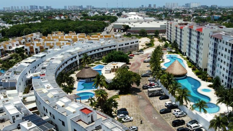 Kaan Town Houses Cancún - B&B Cancún