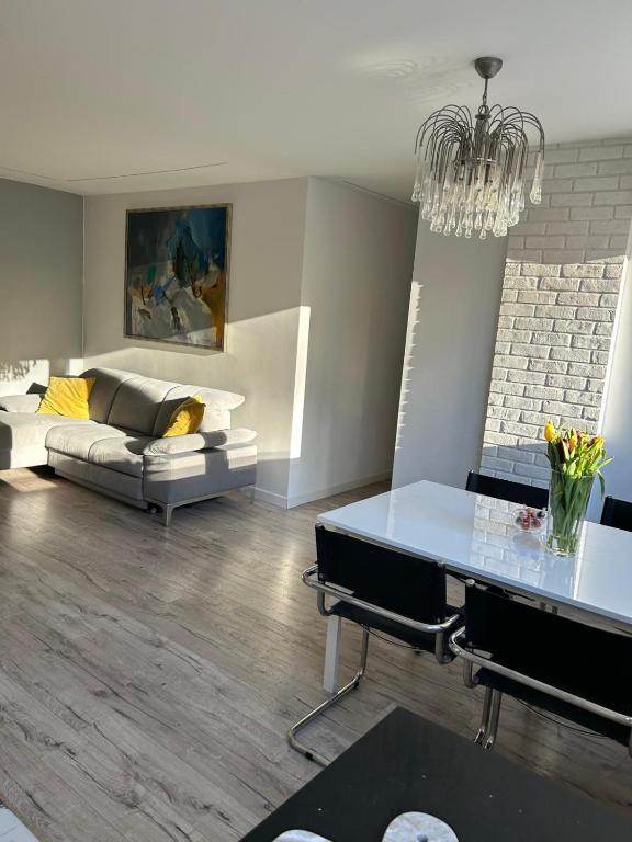 Stare Miasto - Apartament Trębacka - B&B Warsaw