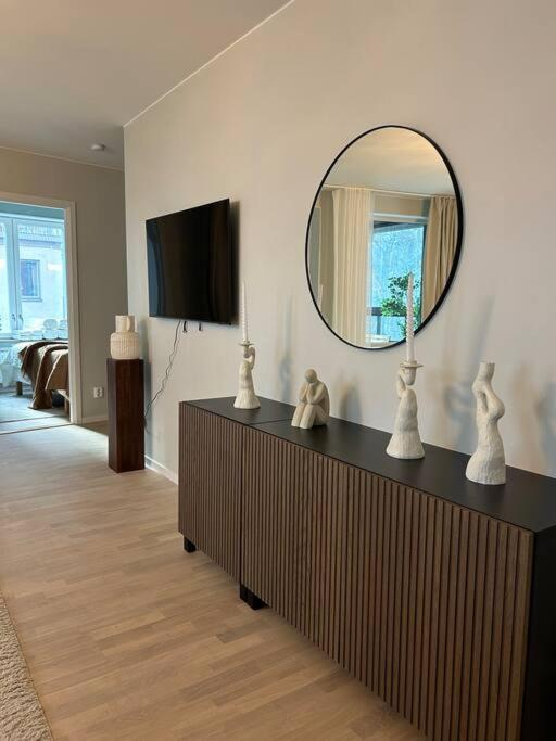 Stylish Waterfront Apt Stockholm - Chambres d'hôtes Stockholm