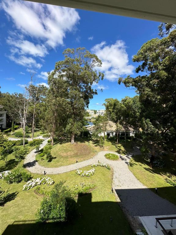 Green Park hermoso apartamento vista al lago - B&B Punta del Este