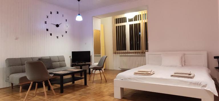 Olimp Zvezdara - Ferienwohnung Mirijevo