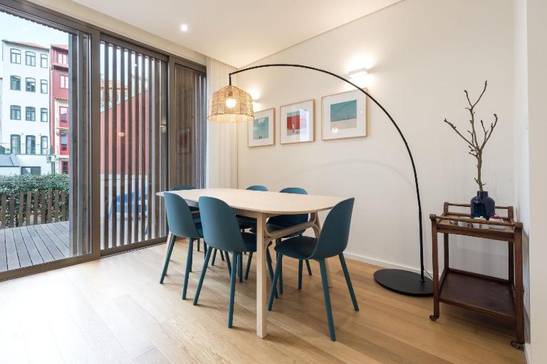 AgapeStay Family House - Bed and Breakfast Porto