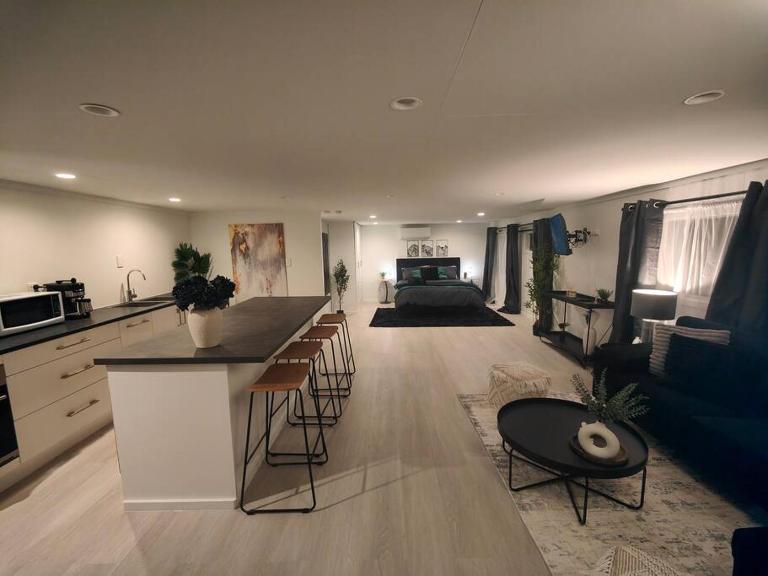 Beautiful studio near everything - Ferienwohnung Christchurch