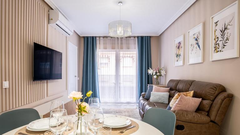 Apartamento céntrico con garaje - B&B Torrevieja