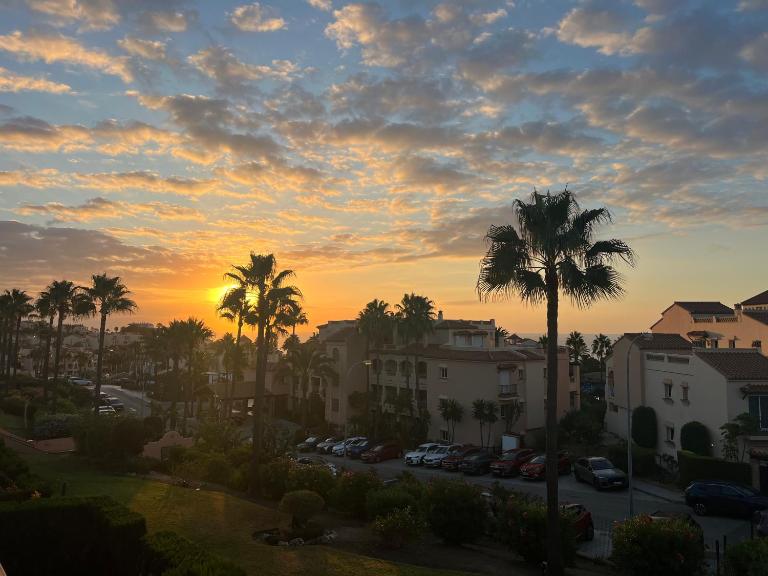 Sunset View - Bed and Breakfast Fuengirola
