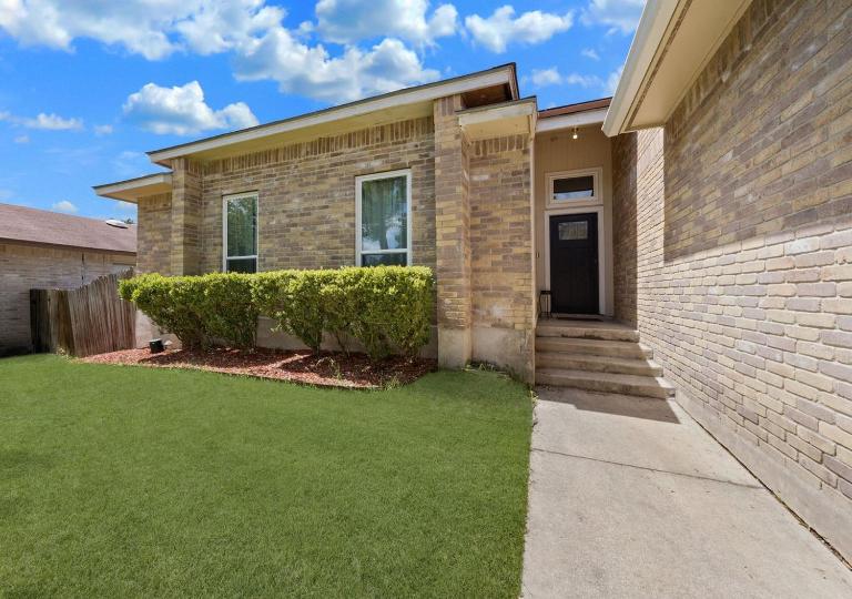 Cozy Brick Home - Bed and Breakfast San Antonio
