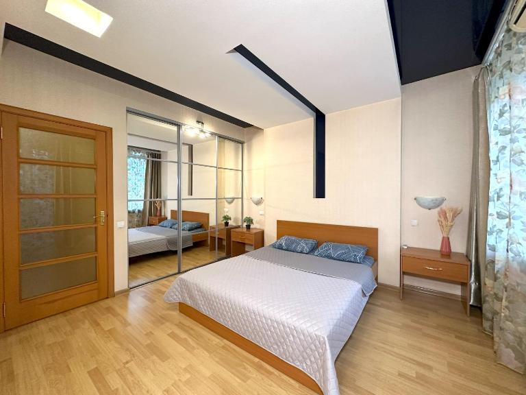 Апартаменты на Алчевских 5 - Bed and Breakfast Charkov
