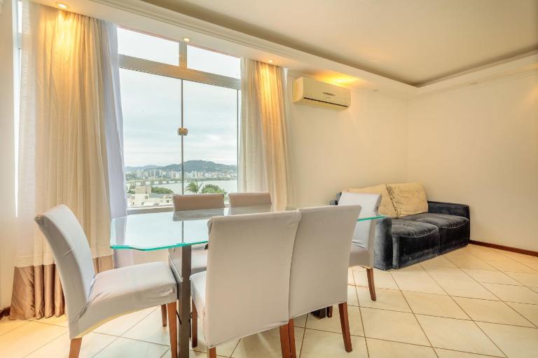 Ap c/ Vista Mar para as pontes em Coqueiros CH5379 - Ferienwohnung Florianópolis