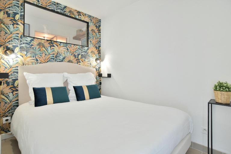 Escapade - Appartement avec parking privé et jardin - B&B Dinan
