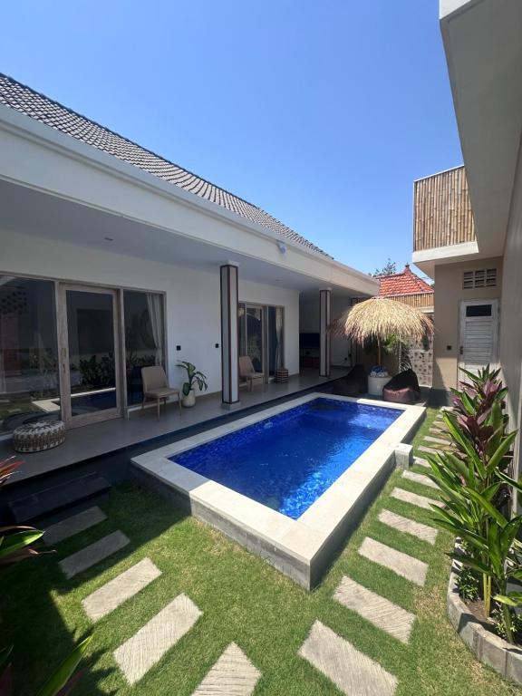 Bali Bird Villa Umalas - Ferienwohnung Canggu