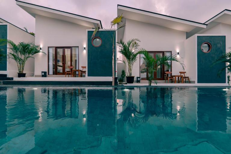 Theodosia Villa By Bali Cabin - B&B Nusa Dua