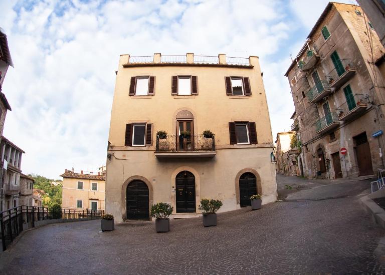 B&B All’Ombra della Torre - B&B Fabrica di Roma