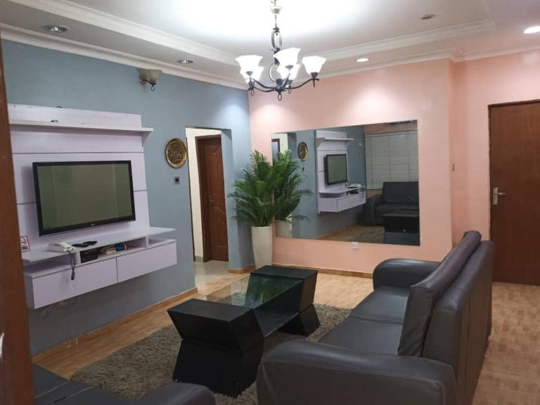 2 Bedroom Cute Cozy Hideaway - B&B Ikeja