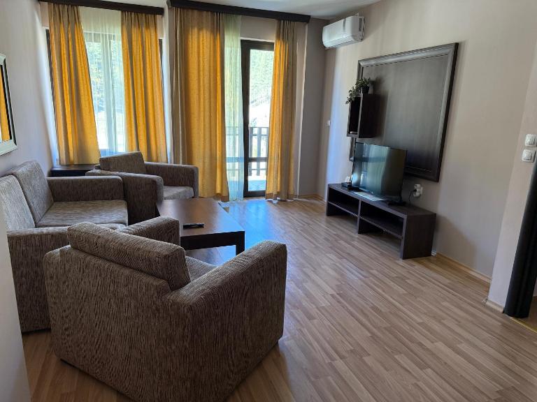 Мия4 Спа хотел Свети Спас - B&B Velingrad