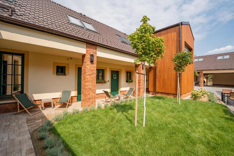 Apartmány V zahradě - B&B Troubsko