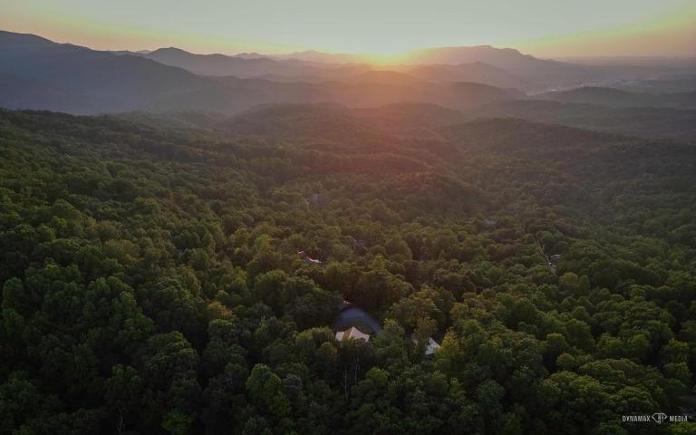 Halfway to Heaven - B&B Sevierville