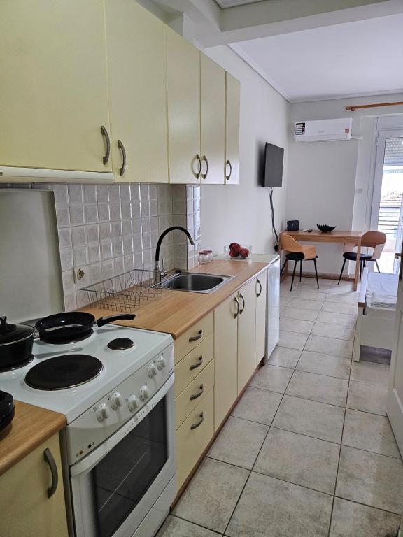 Tiny sweet apartment - Chambres d'hôtes Volos
