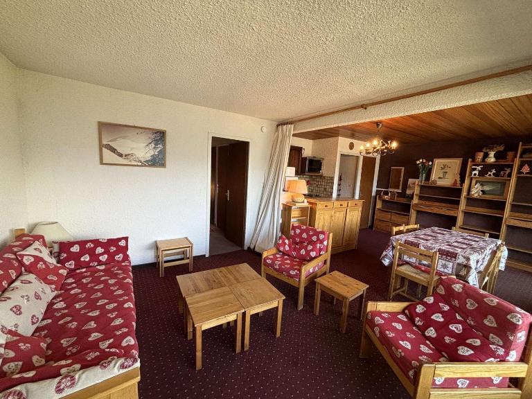 Appartement 2 pièces cabine au pied des pistes avec ascenseur - Auris en Oisans - FR-1-297-345 - Ferienwohnung Auris