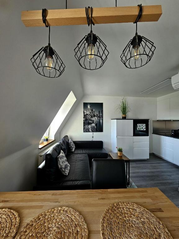 Apartament Pod Radiostacją -Gliwice Tarnogórska, parking free, klimatyzacja - B&B Gliwice