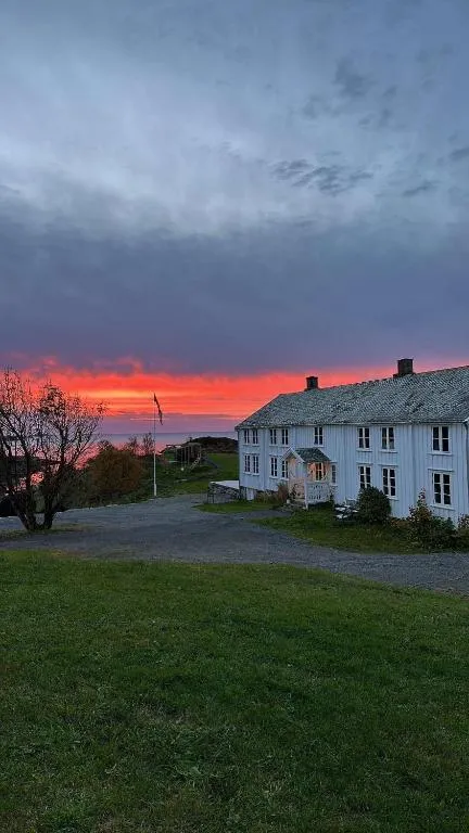 Sjønært småbruk - B&B Bud