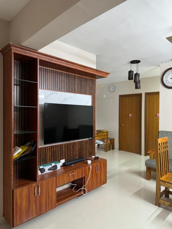 Aami dhivahi guest house 01 - B&B Thiruvananthapuram