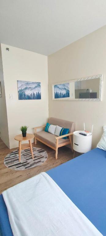 Condo in Silang near Nuvali - Dy's Haven Suites - Ferienwohnung Silang
