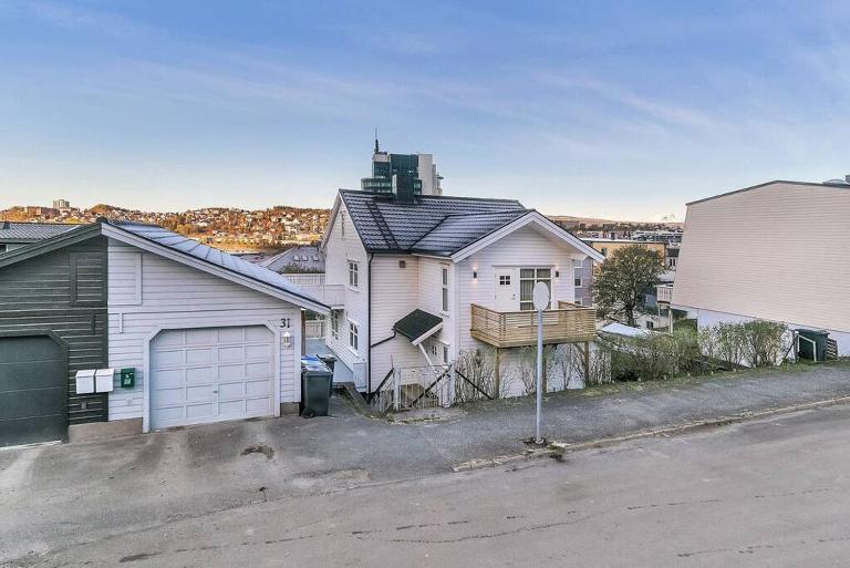 Mye for pengene, sentralt i Narvik! - Chambres d'hôtes Narvik