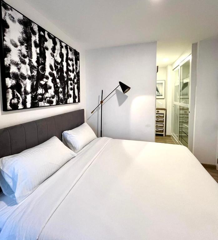 Zcape 2 Boat Avenue, Laguna Brand New Renovated One bedroom Apartment with the Mountain View - B&B Bang Tao Beach