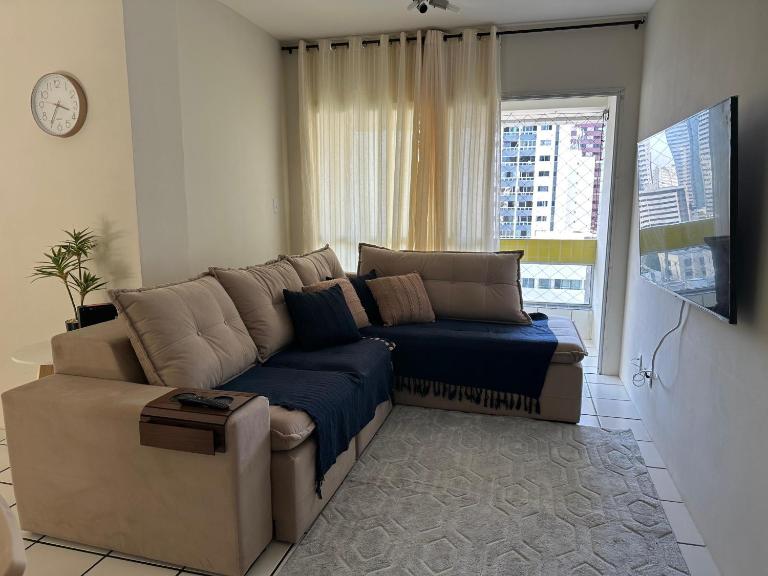 Apartamento amplo e bem localizado em Boa Viagem - B&B Recife