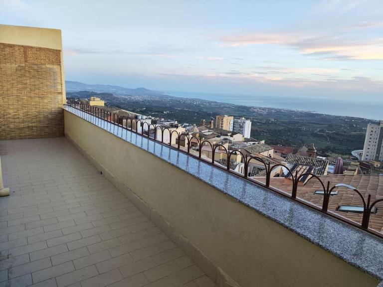 Agrigento - Il Panorama del Duomo Appartamento - Casa - Sicilia - Bed and Breakfast Agrigento