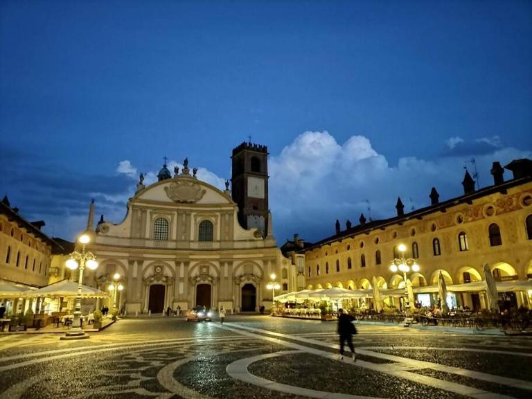 viadanteunovigevano - Ferienwohnung Vigevano