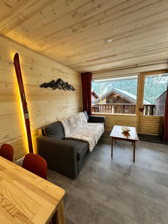Studio Solize - Domaine de la Plagne - Bed and Breakfast Champagny-en-Vanoise