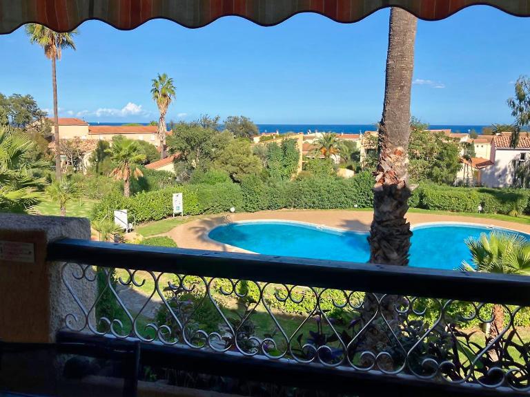 COCON AUX SENTEURS de CORSE et VUE EXCEPTIONNELLE - B&B Linguizzetta