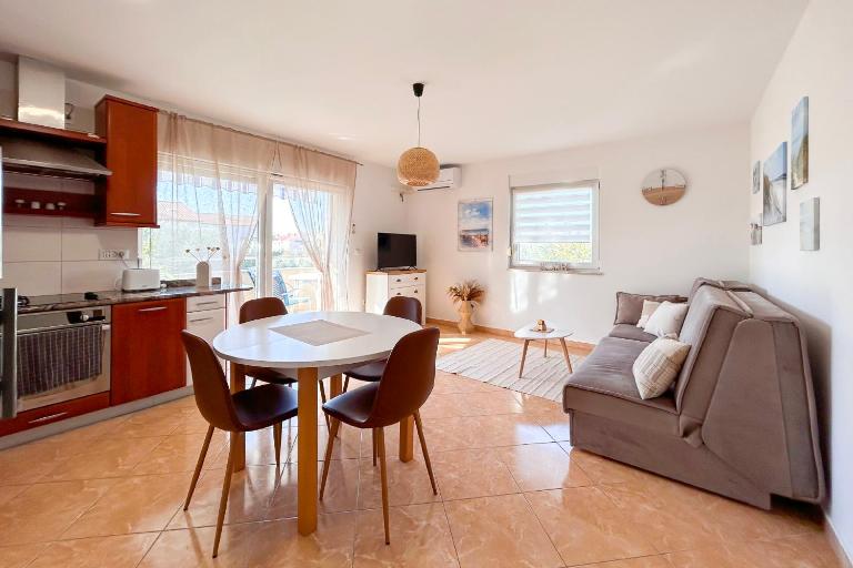 Hanna - 500m from the beach - Ferienwohnung Medulin