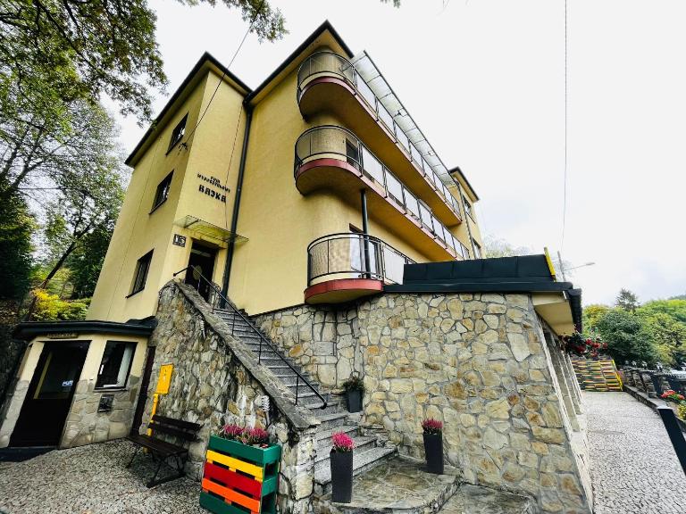 Dom Wypoczynkowy Bajka - B&B Krynica-Zdrój
