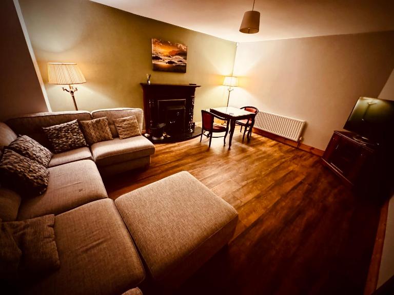 Brookfield Lodge, Donegal Town - Chambres d'hôtes Carter’s Bridge