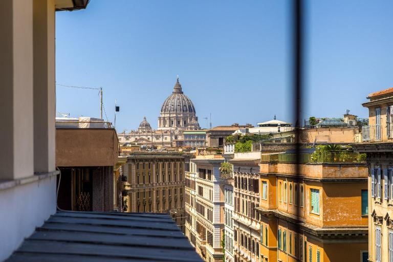 Belli Vatican Attico - Luxury Design Rooftop Apartment close to Vatican City - Ferienwohnung Rom