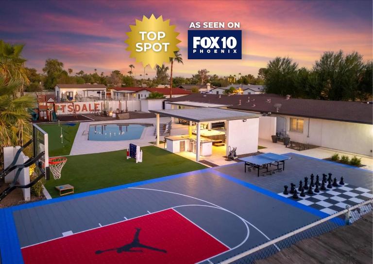 Sportscourt Pool Hot Tub Game Room Playground - Ferienwohnung Phoenix