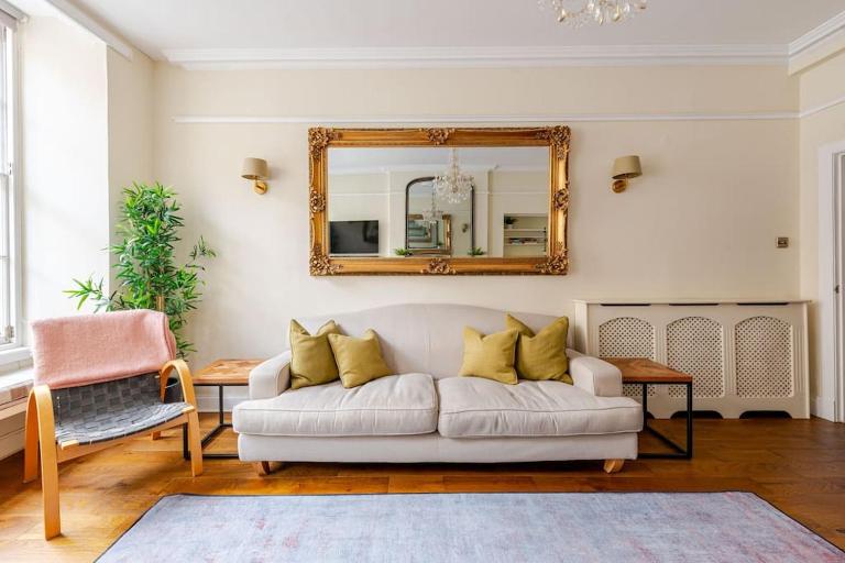 Stunning Royal Mile 2 bedroom apartment - B&B Edinburgh
