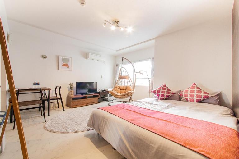 PURPLE - B&B Sapporo