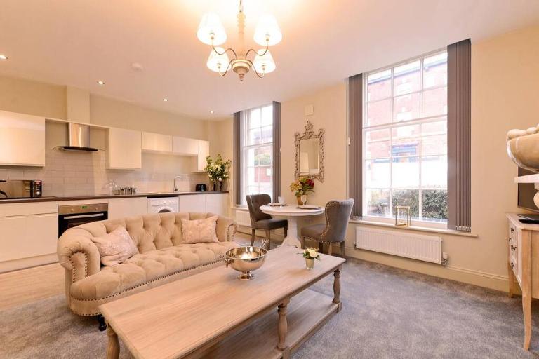 The Bessemer Suite - B&B Sheffield