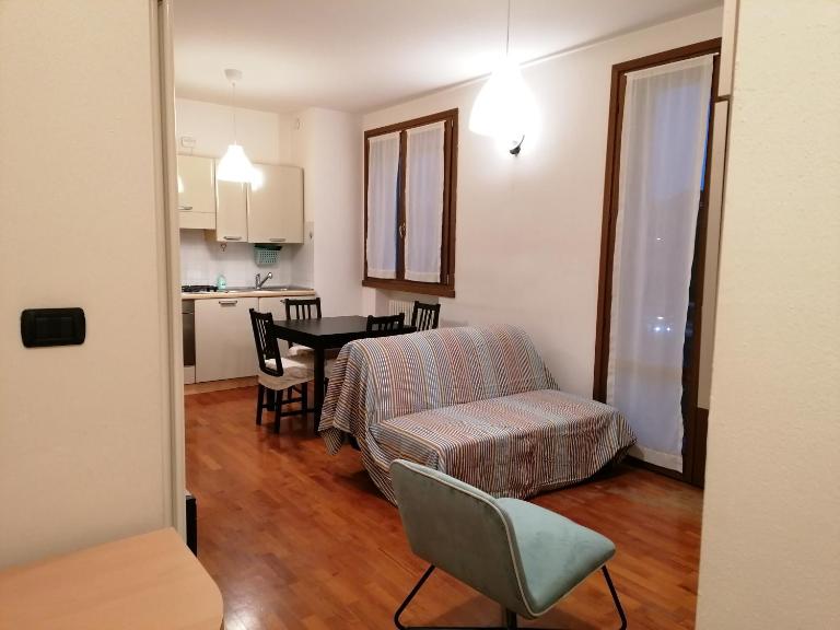 Pepy Apartment - Ferienwohnung Parma