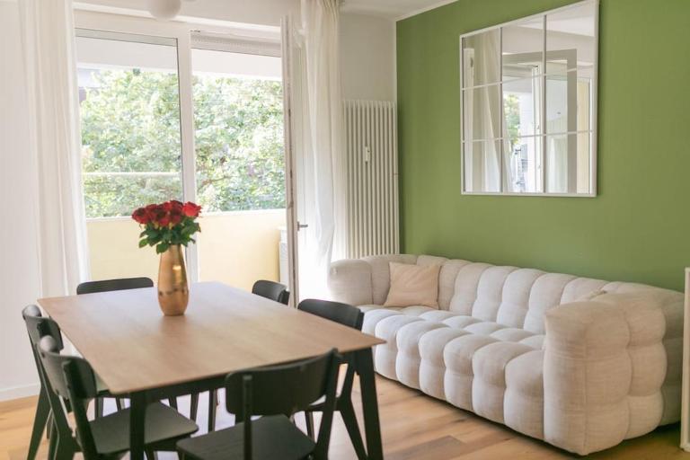 Nuovo appartamento Bianco appena ristrutturato - B&B Mestre