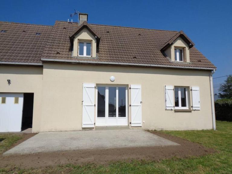 Maison avec terrain clos - Bed and Breakfast Denneville-Plage