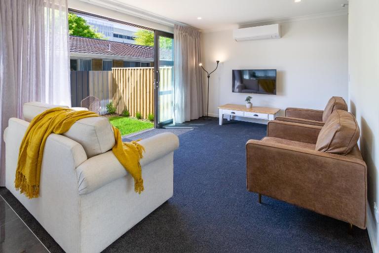 2BR Townhouse, Riccarton Mall, Hagley Park - Chambres d'hôtes Christchurch
