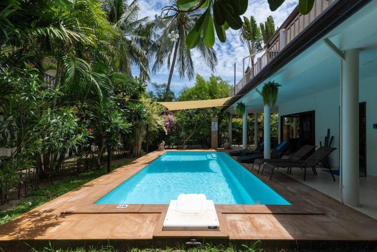 Villa Mabuhay Bangpo beach 2mins - B&B Ban Bang Po