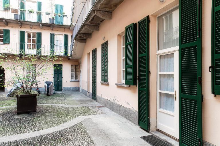 Borgo del Lago by Quokka 360 - A Few Minutes From Como Train Station - Bed and Breakfast Como