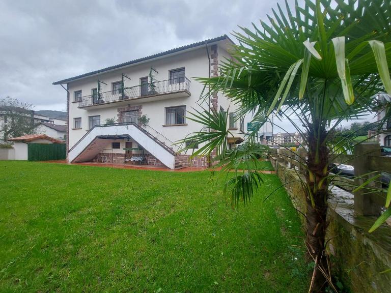 PERLA ETXEA - B&B Elizondo