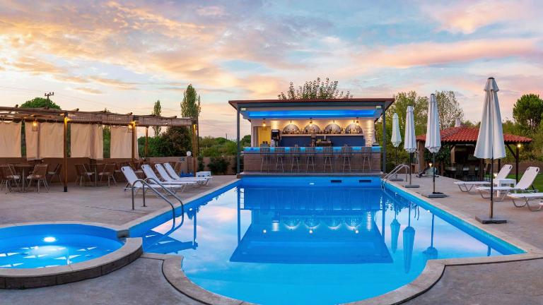 Katerina-Maria Studios & Apartments - Bed and Breakfast Vourvourou